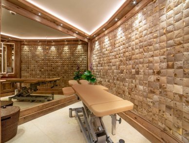 Chalet Bordeaux Courchevel 1850