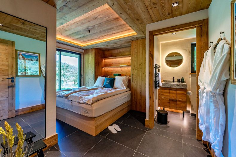 Chalet Alpina Retreat