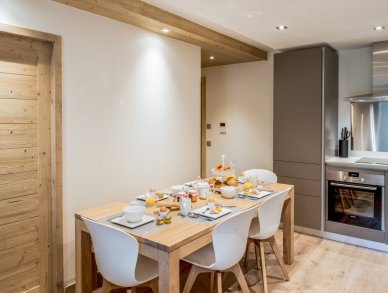 Апартаменты Mammoth Lodge D05 Куршевель 1650