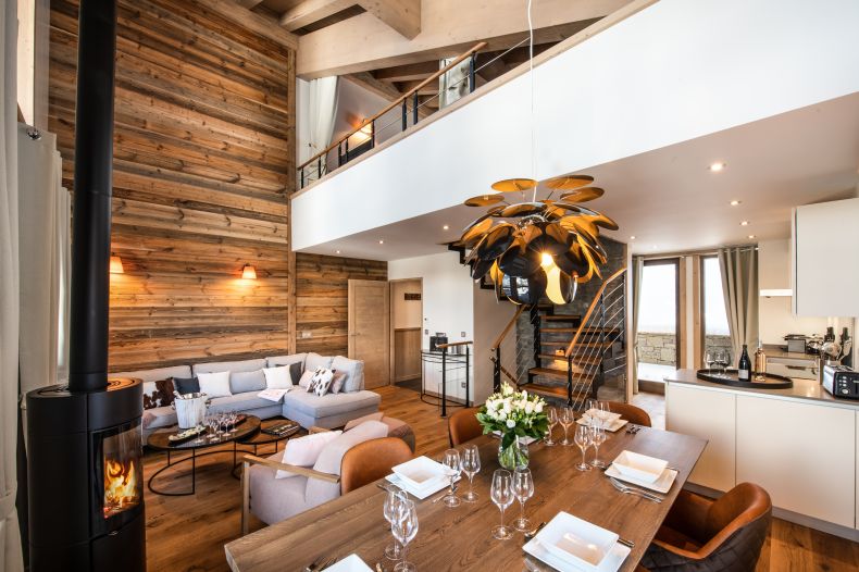 Yellowstone Lodge 4